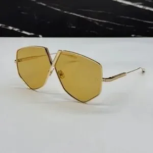 Valentino Garavani | Accessories | Valentino Vhexagon  display picture 1